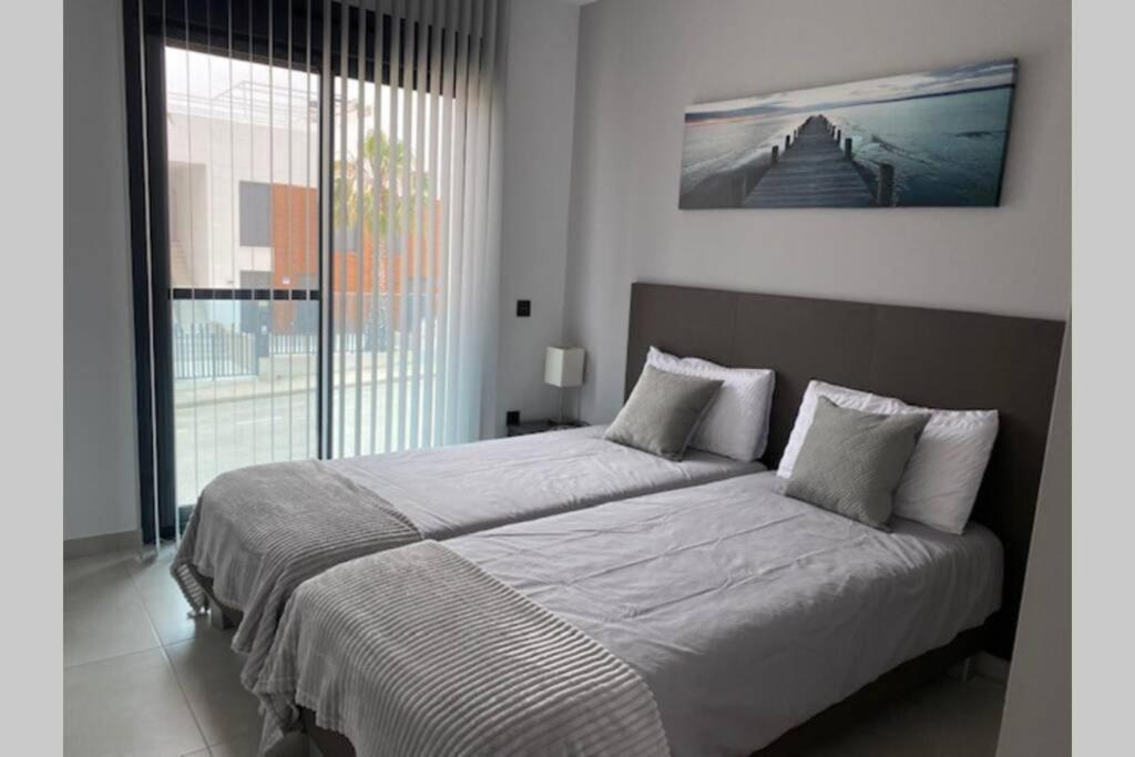 טורבייחה Luxury Penthouse Oasis Beach VIII Orihuela Costa Punta Prima מראה חיצוני תמונה