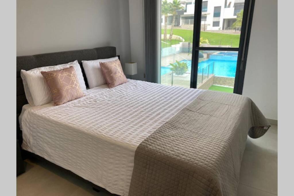 טורבייחה Luxury Penthouse Oasis Beach VIII Orihuela Costa Punta Prima מראה חיצוני תמונה