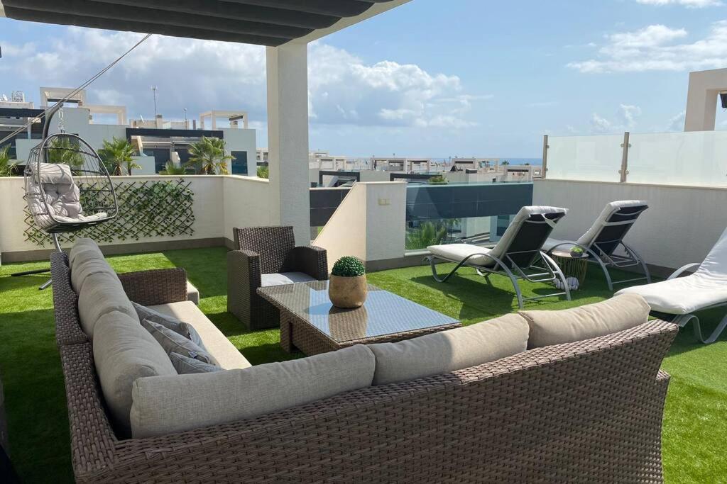 טורבייחה Luxury Penthouse Oasis Beach VIII Orihuela Costa Punta Prima מראה חיצוני תמונה