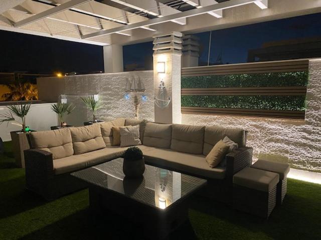 טורבייחה Luxury Penthouse Oasis Beach VIII Orihuela Costa Punta Prima מראה חיצוני תמונה