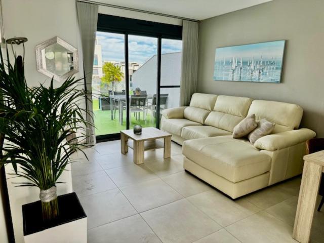 טורבייחה Luxury Penthouse Oasis Beach VIII Orihuela Costa Punta Prima מראה חיצוני תמונה