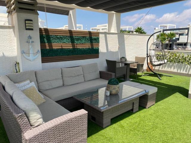 טורבייחה Luxury Penthouse Oasis Beach VIII Orihuela Costa Punta Prima מראה חיצוני תמונה
